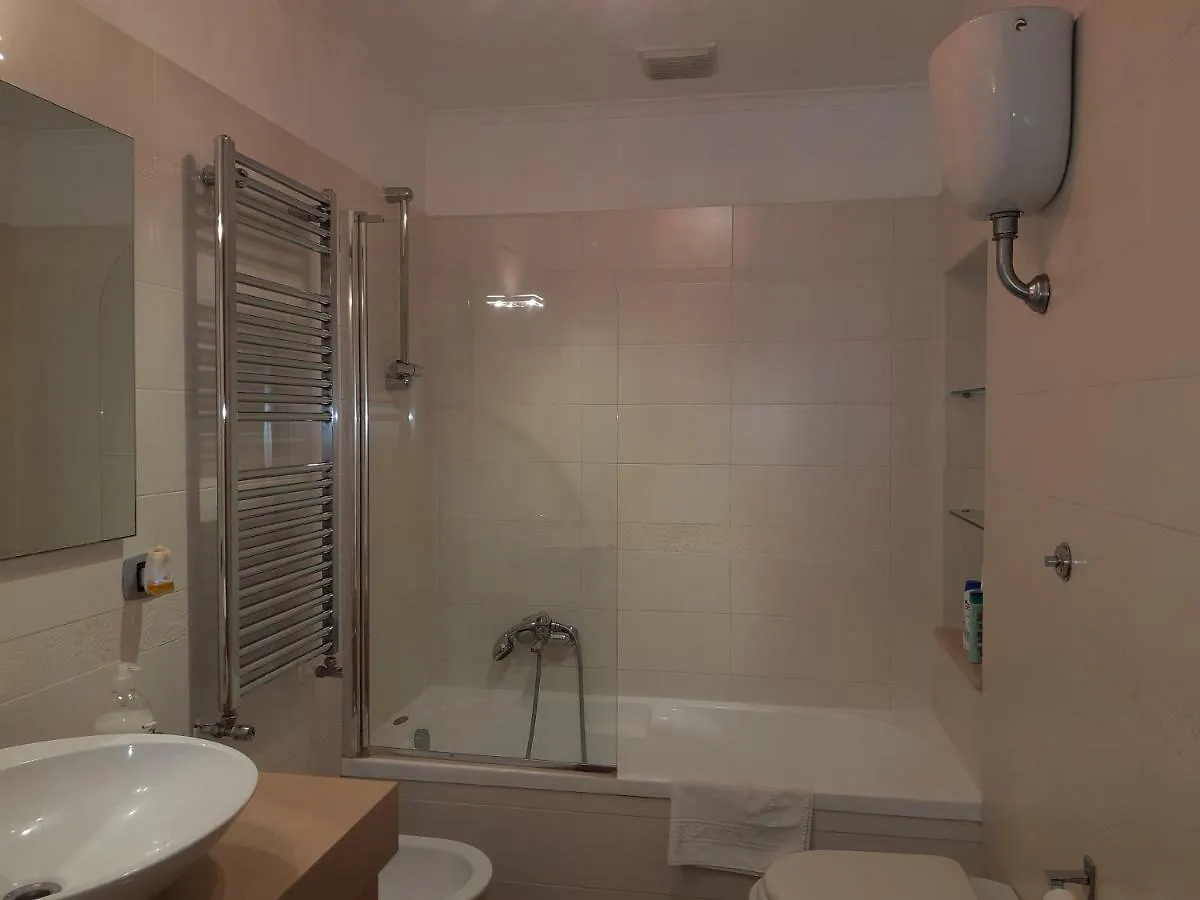 Bed & Breakfast Dimora Filangieri Bed and Breakfast Neapel